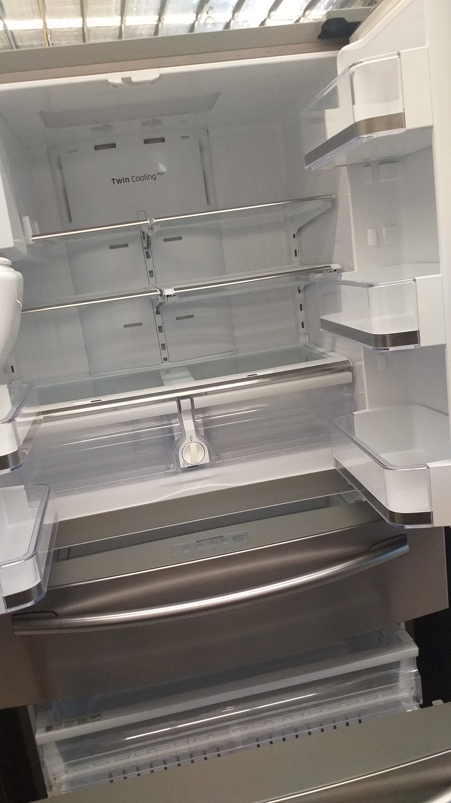 SAMSUNG 680L FRENCH DOOR FRIDGE | AVI Electronics Services | White ...