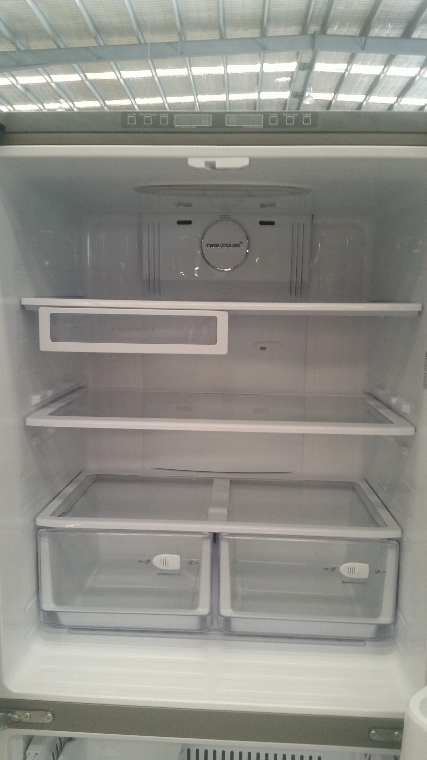 Samsung 583L French door fridge AVI Electronics Services White